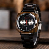 Unsere Armbanduhr "Edelholz" erhälst du in grundverschiedenen Farbvariationen