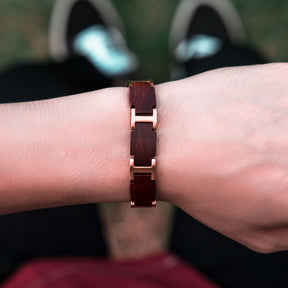 Ein einfaches und gleichzeitig edles Design - das Armband "Summertime" von Wood o'clock