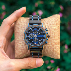 Seit langem ein Bestseller bei Wood o'clock - die Armbanduhr "Berggipfel"