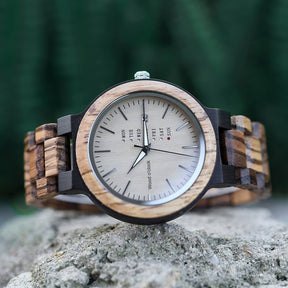 Trage deine Armbanduhr "Walnuss" zu jedem Anlass