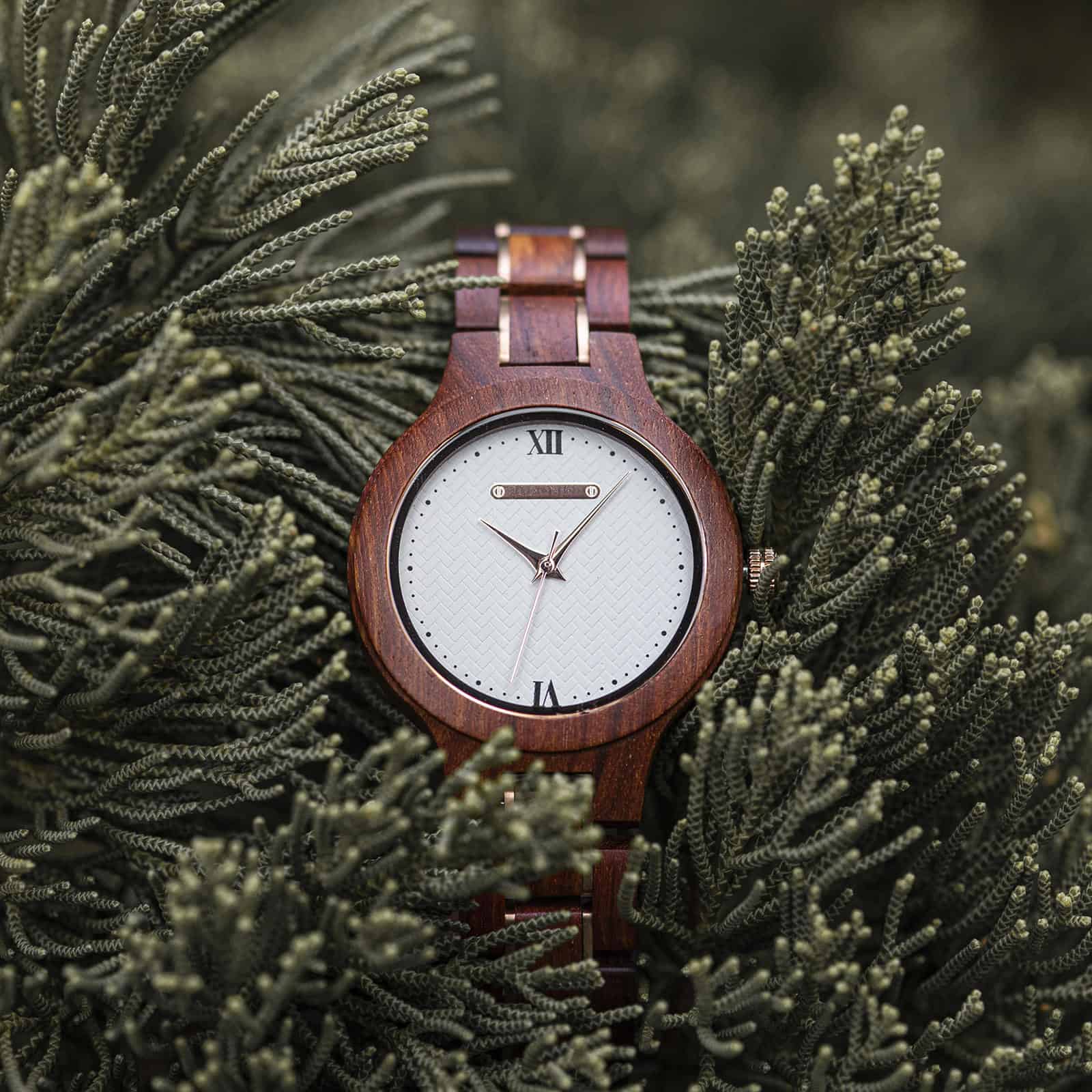 Die Holzarmbanduhr "Aphrodite" von Wood o'clock