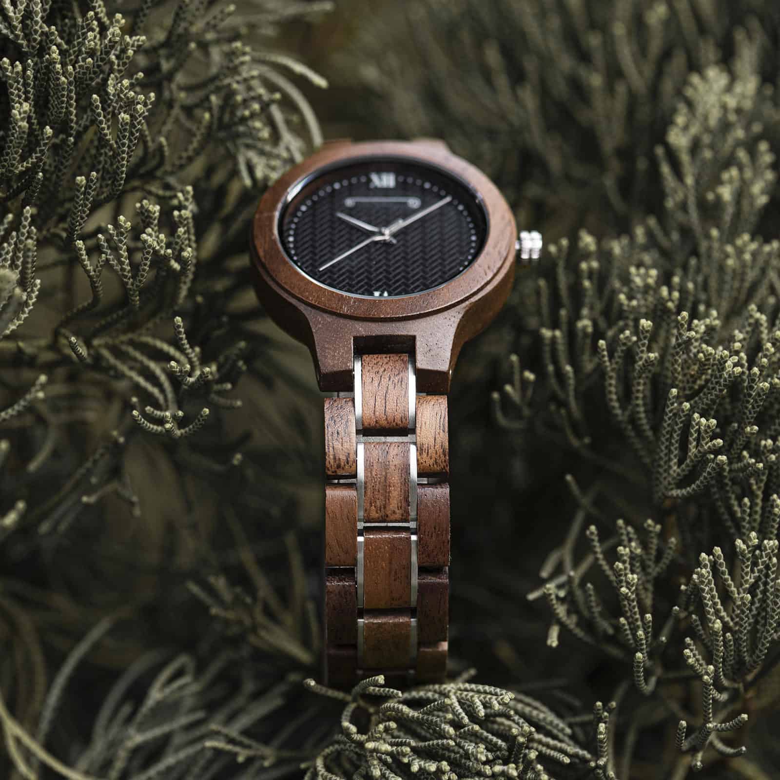 Für jede modebewusste Frau ein Muss: unsere Armbanduhr "Black Pearl"