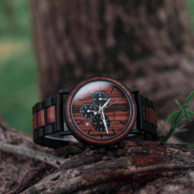 Das Uhrenmodell "Kastanie" ist einer der absoluten Bestseller des Wood o'clock Onlineshops